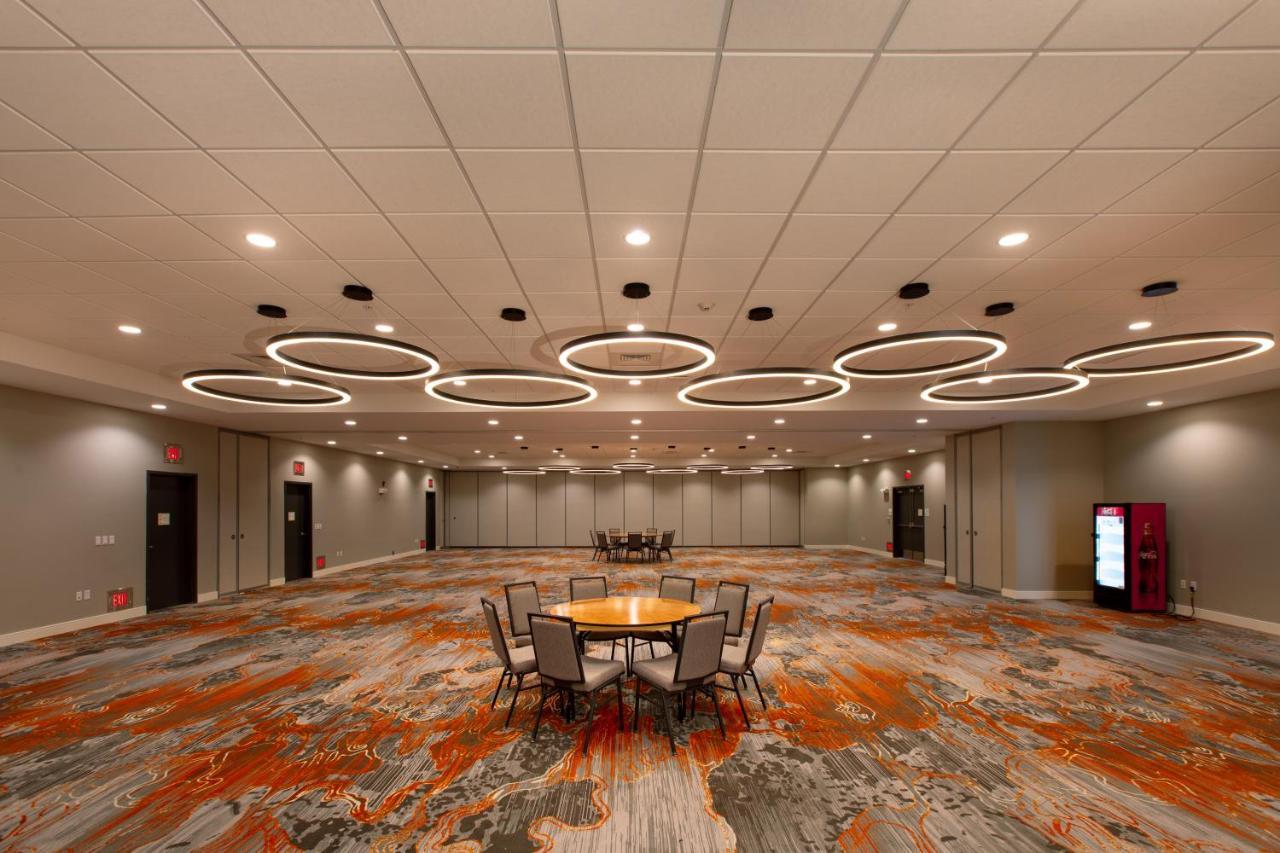 Holiday Inn - Kansas City - Northeast By Ihg Esterno foto